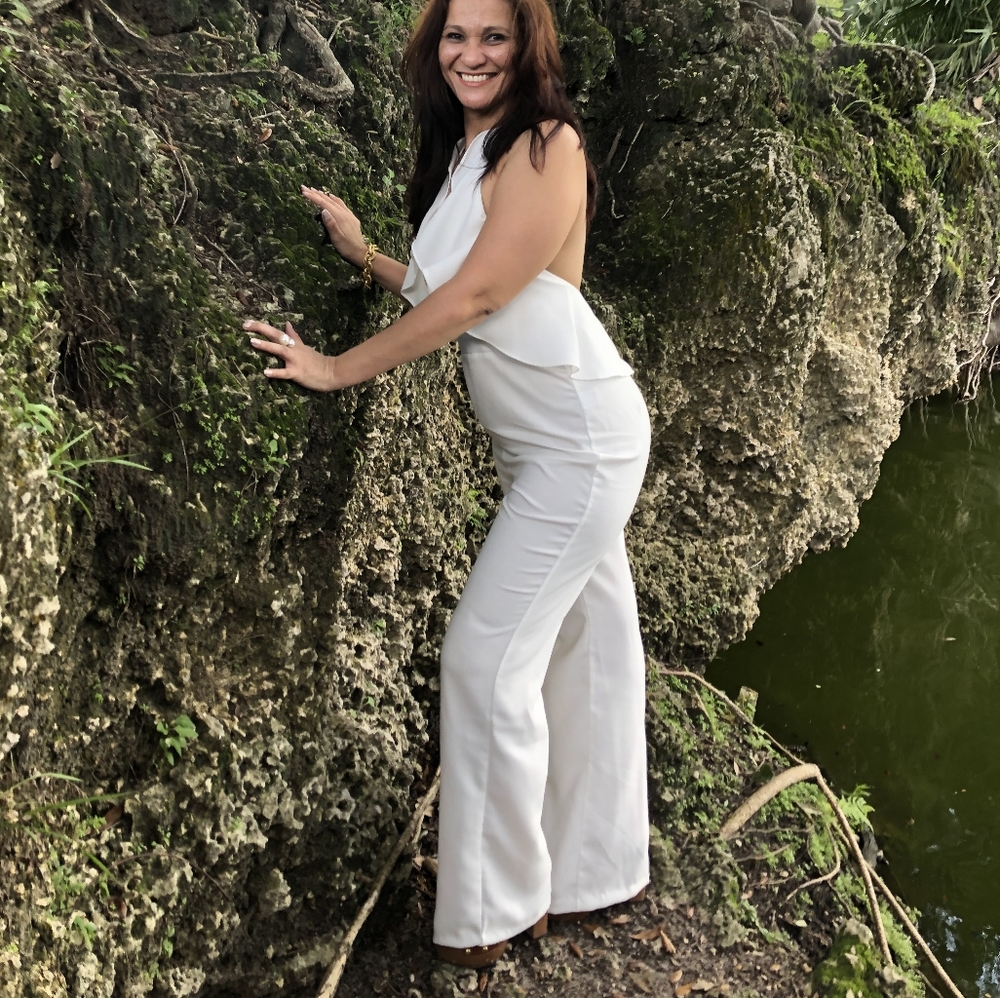 Elegant White Halter Jumsuit